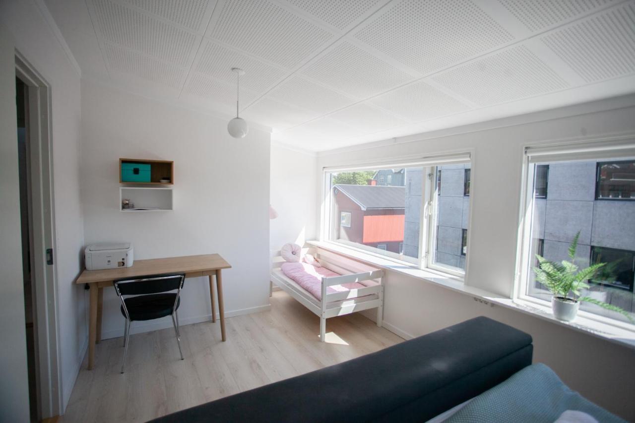 Apartments In Downtown Torshavn Exterior photo